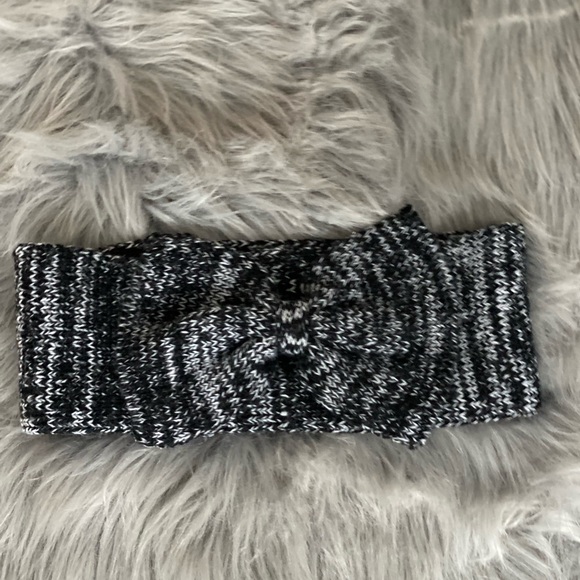 Call It Spring Head Wrap - Picture 3 of 7